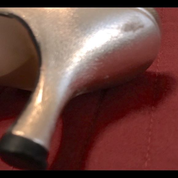 Stuart Weitzman Kitten Heels Gold Metallic Glitter Slingback Strappy Heels Sz 5 - Picture 4 of 4